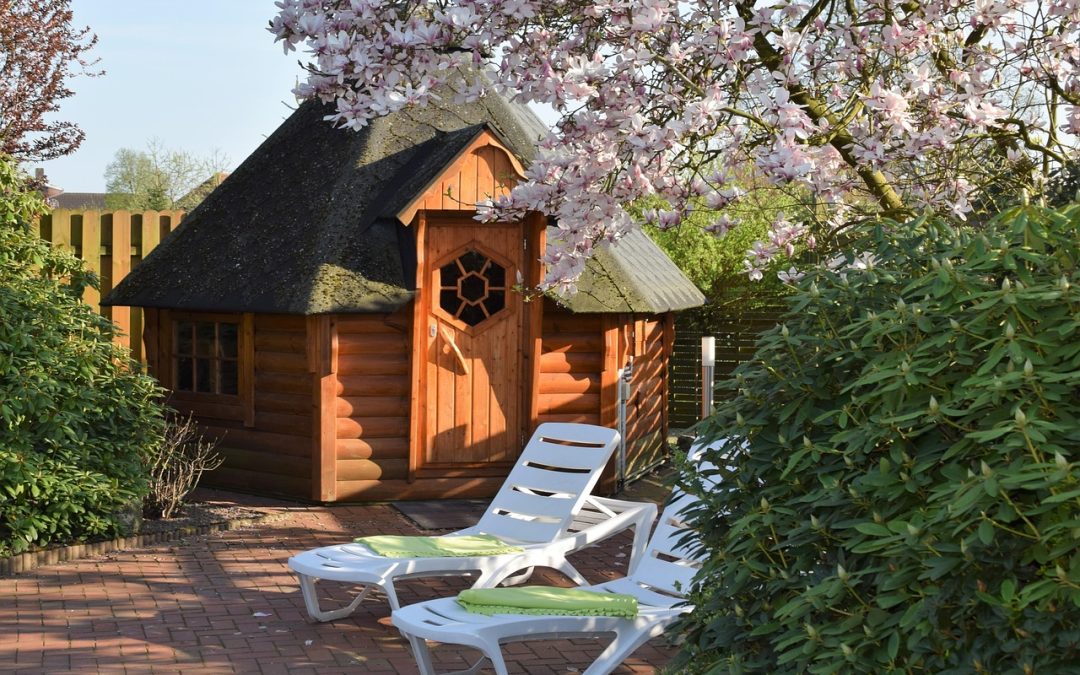 Dinas Damkar Gunung Mas Padamkan Kebakaran di Alun-Alun